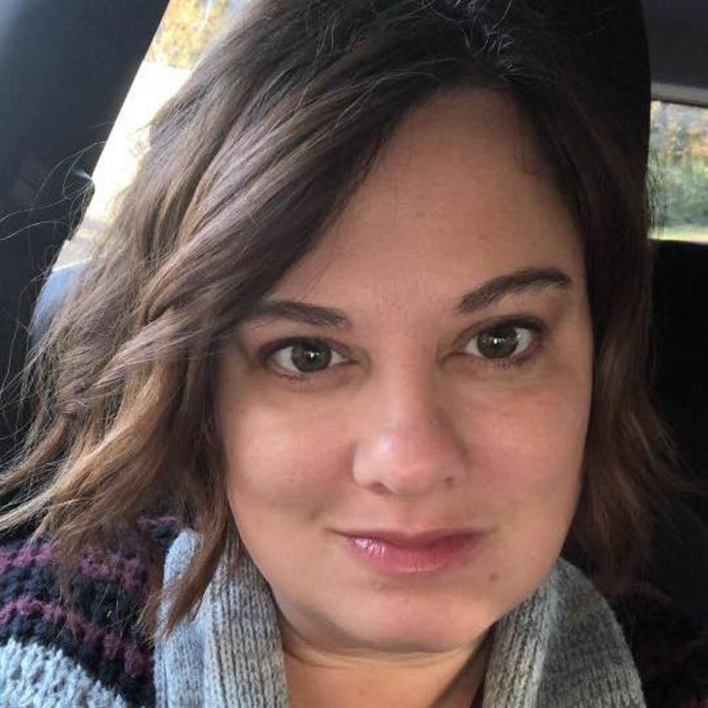 Meet your Posher, Angie